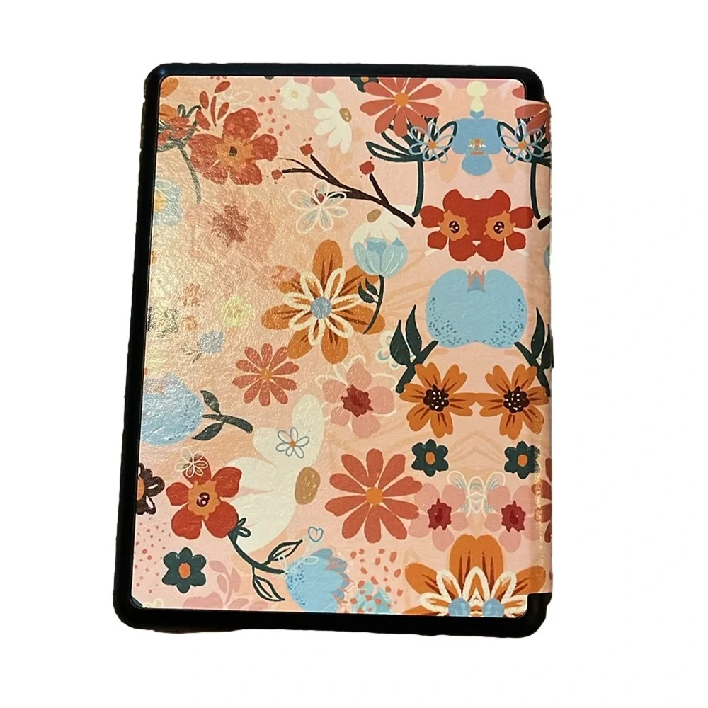 NWT Floral Case for Kindle Paperwhite 7”